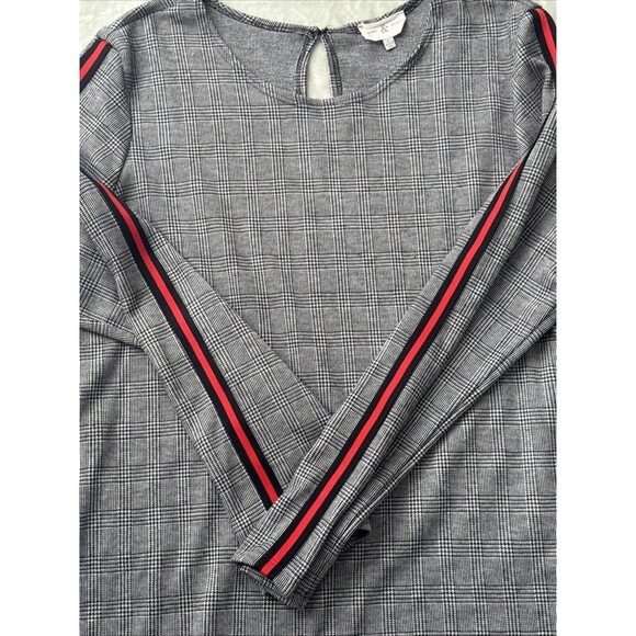 Thyme & Honey Women’s L Houndstooth Pattern With Black & Red Stripes Down Sleeve - Picture 5 of 11
